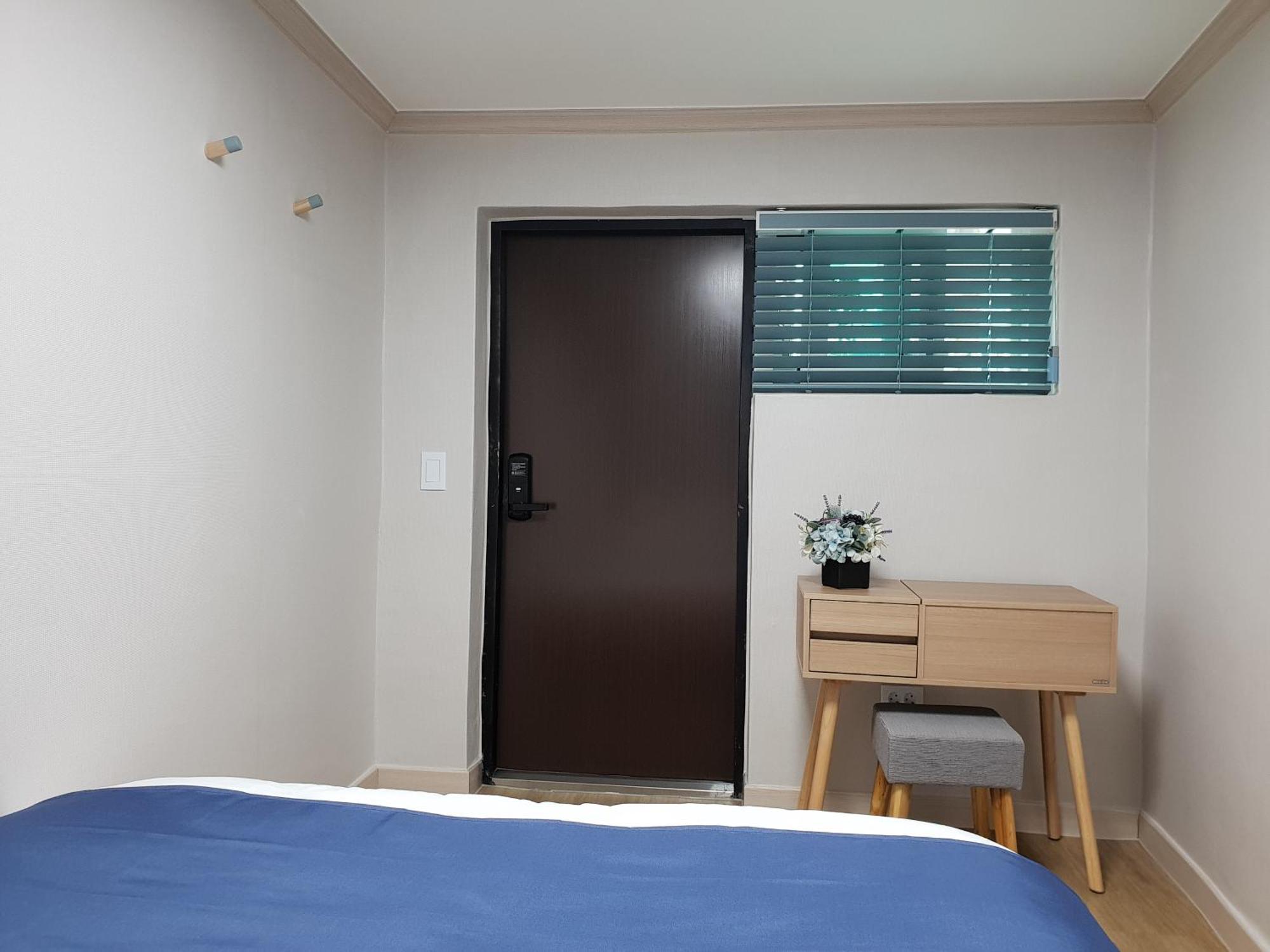 Dal Garam Guesthouse Каннын Экстерьер фото